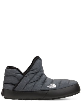The North Face: Thermoball traction puffer booties - Grey - women_0 | Luisa Via Roma