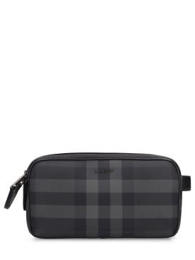 burberry - toiletry bags - men - promotions