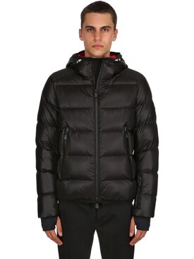 moncler linea casa moncler linea casa