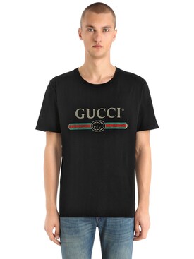 Gucci uomo: abbigliamento e accessori | Luisaviaroma Gucci uomo: abbigliamento e accessori | Luisaviaroma