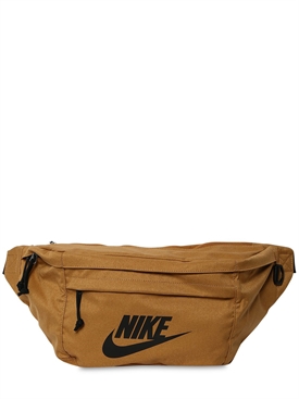 nike - riñoneras - hombre - primavera/verano 2019