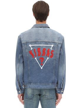 All Mens Sale Guess >> Guess X J Balvin Vibras Collection Fall Winter 2019 All Mens Sale Guess >> Guess X J Balvin Vibras Collection Fall Winter 2019