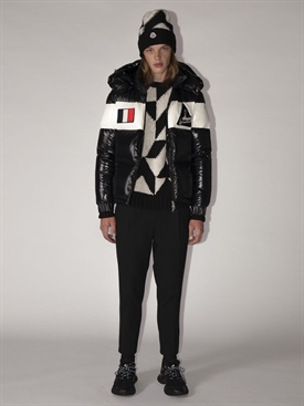 moncler - пуховики - мужчины - осень/зима 2019