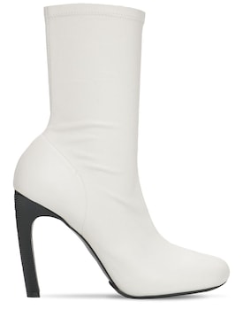 air 270 black and white
