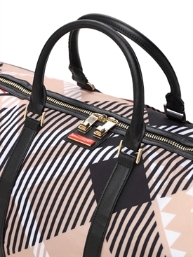 sprayground sharkburry