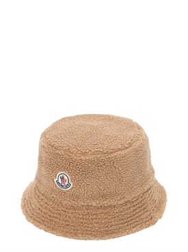 Moncler - Teddy bucket hat - | Luisaviaroma