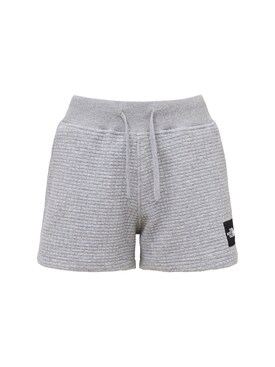 grey north face shorts