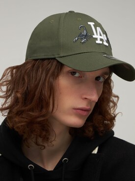 olive green lakers hat