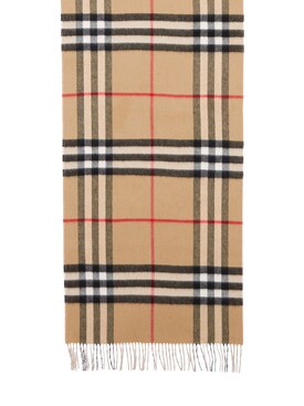 burberry giant icon scarf