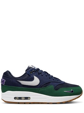 Nike Air Max 1'87 Qs