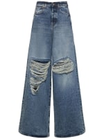 Destroyed baggy cotton denim jeans - VETEMENTS - Women