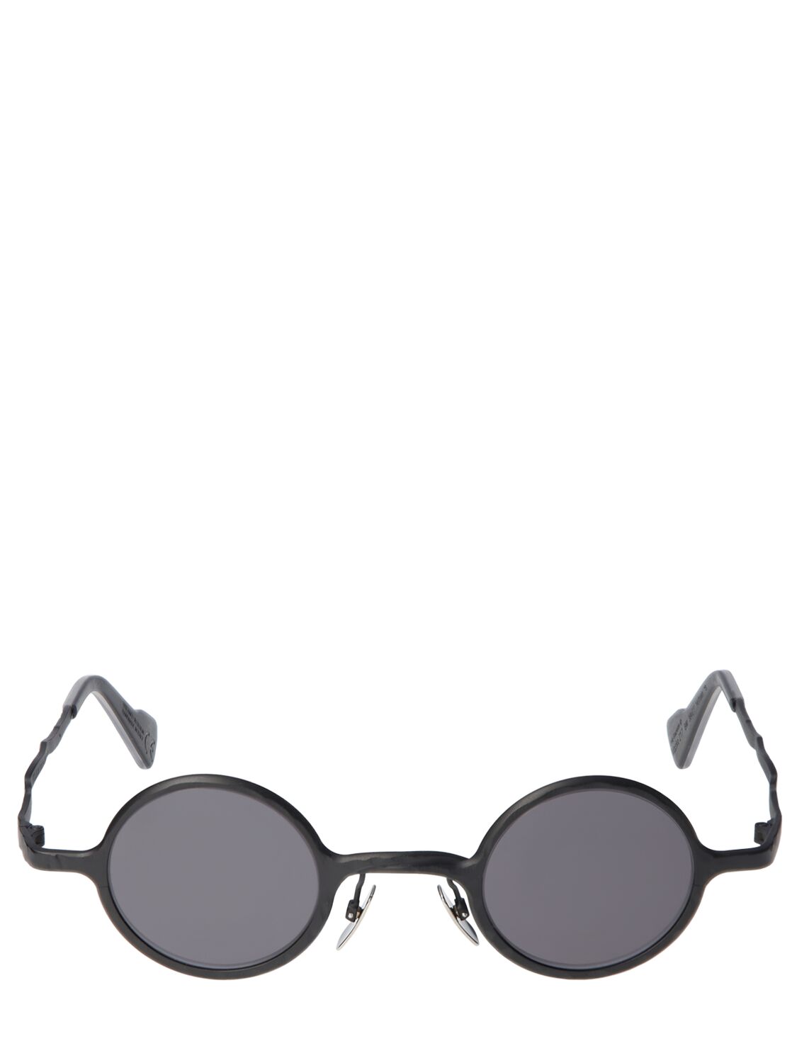 Kuboraum Berlin Z17 Round Metal Sunglasses In Black,grey
