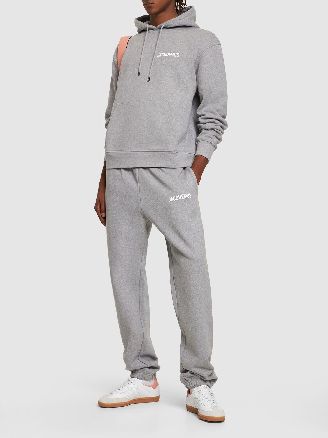 Shop Jacquemus Le Sweatshirt Cotton Jersey Hoodie In Grey