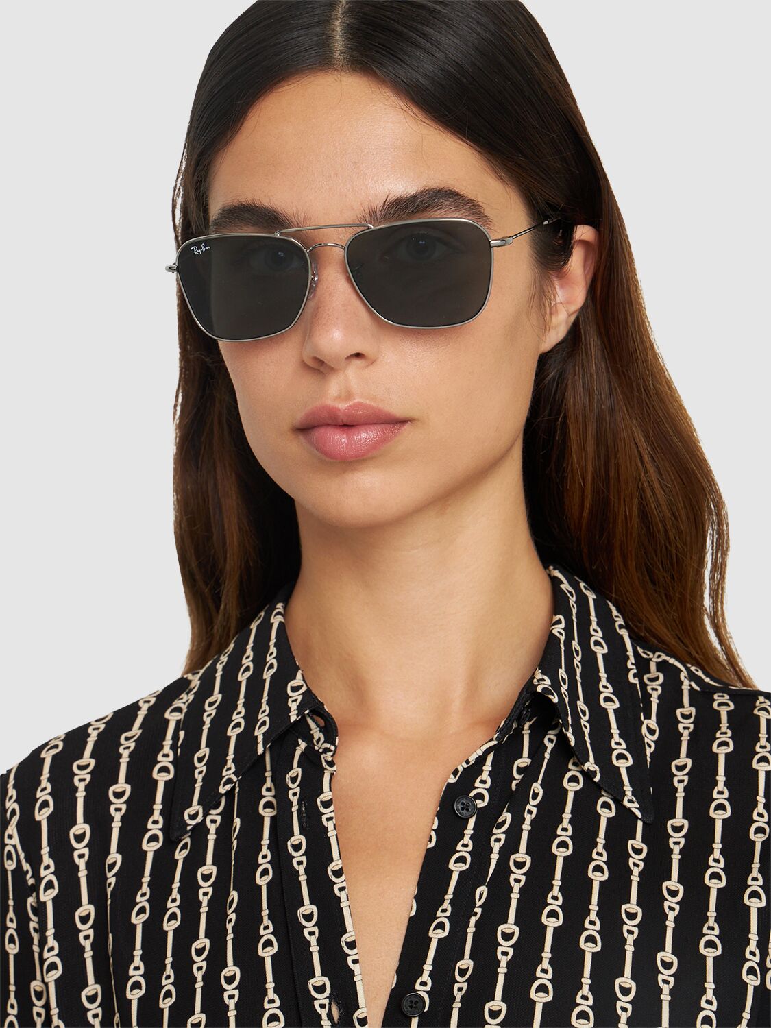 Shop Ray Ban Caravan Reverse Metal Sunglasses In Silber,grau