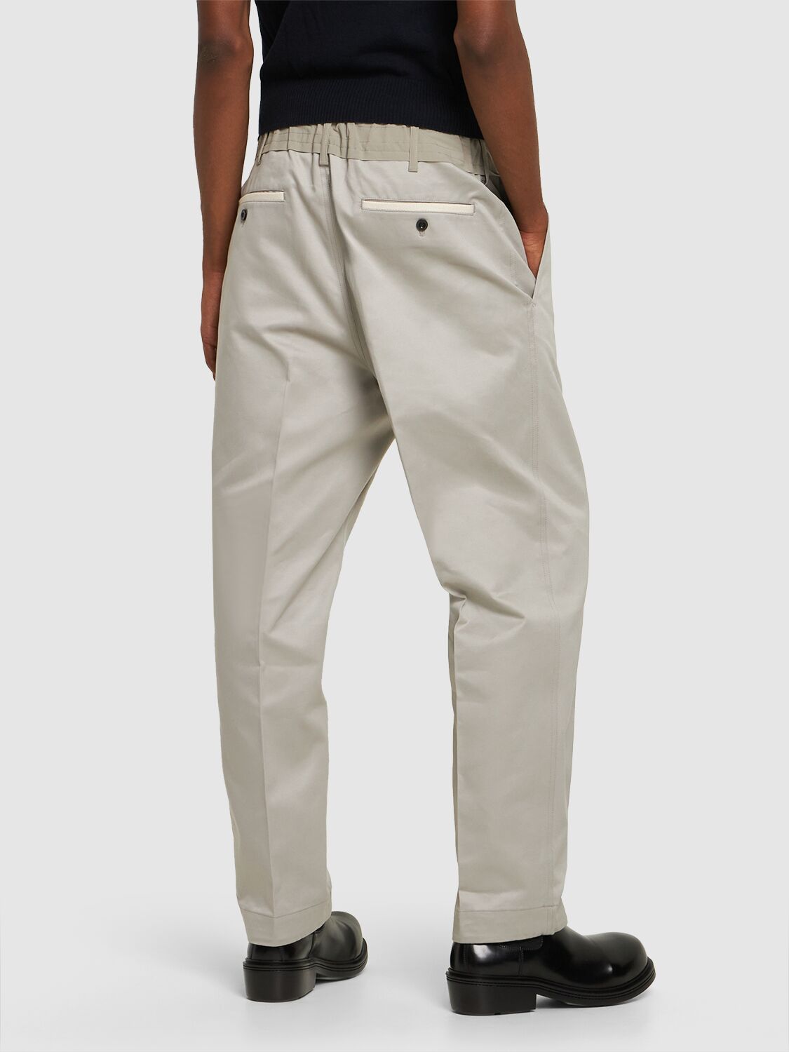Shop Sacai Cotton Chino Pants In Grey