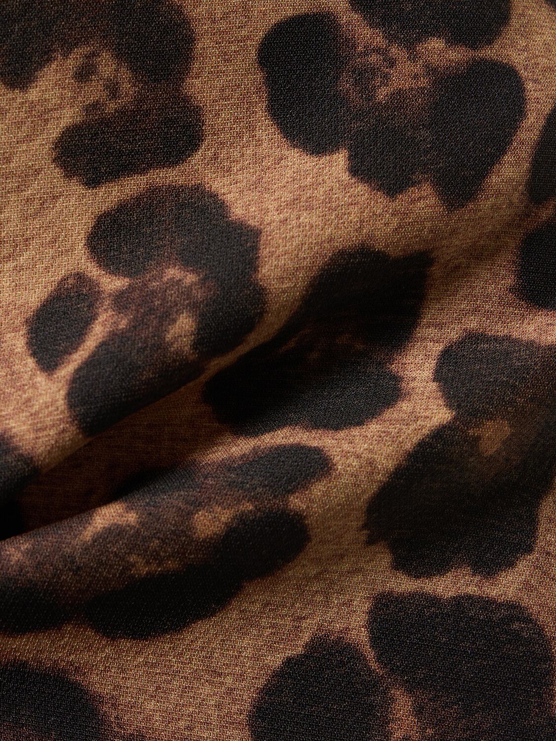 豹纹印花绉纱高腰短裤
