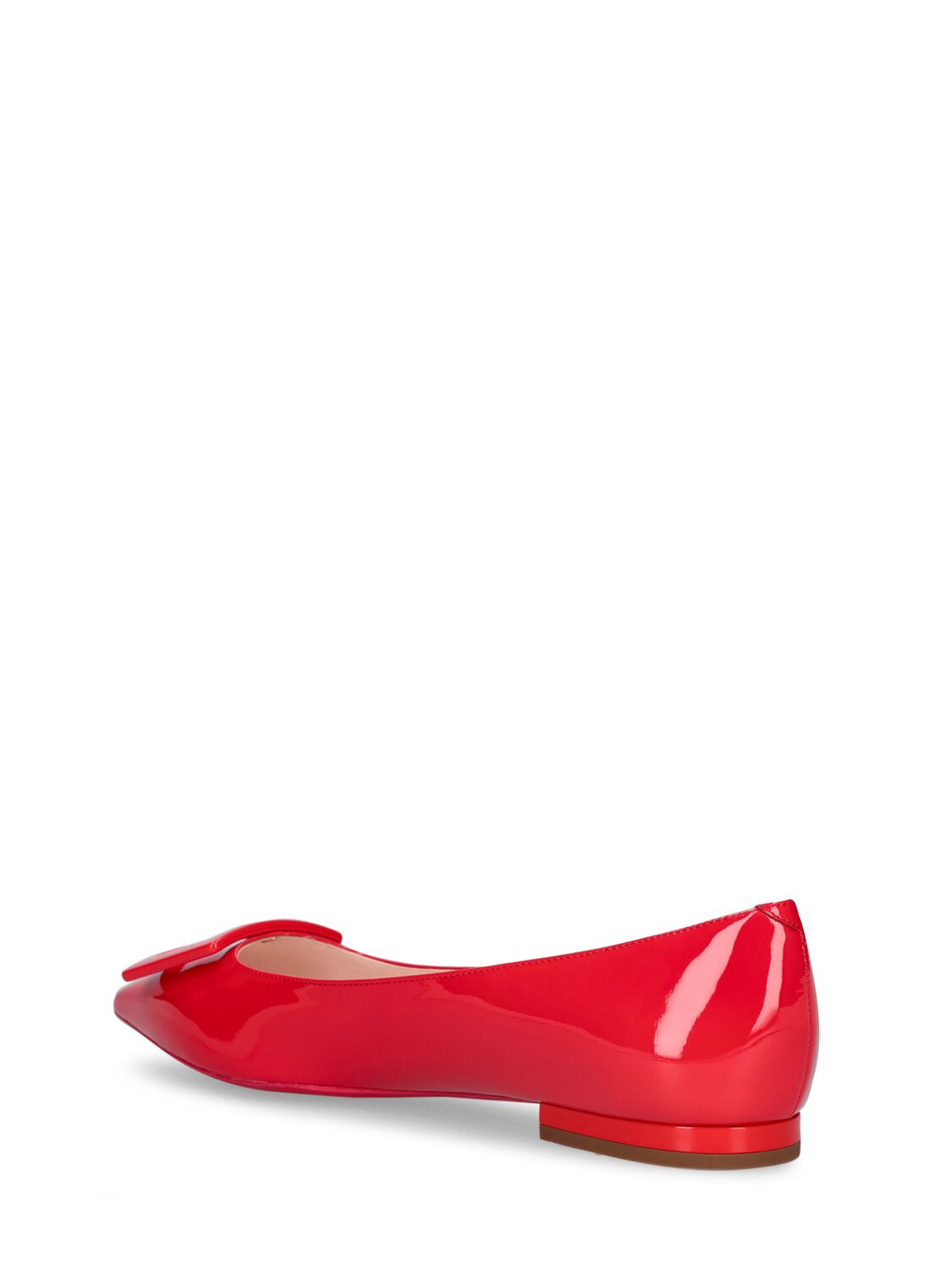 Shop Roger Vivier Lvr Exclusive Gommettine Leather Flats In Red