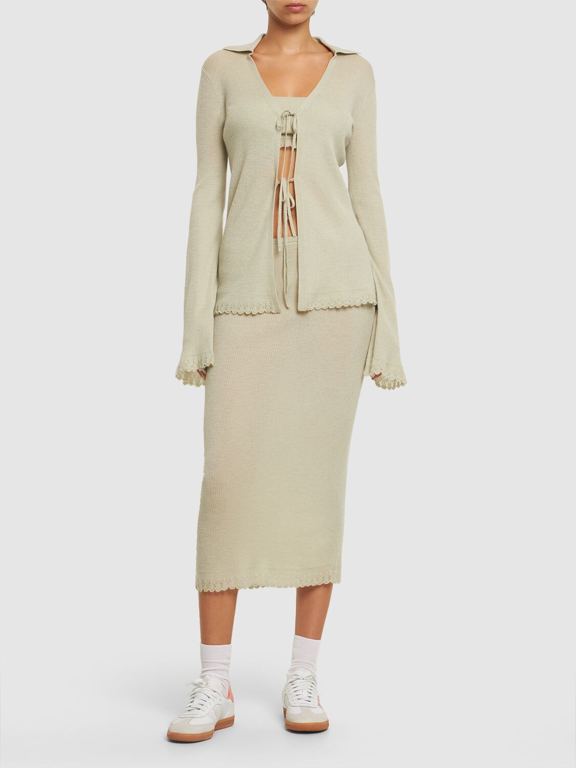 Shop Guest In Residence Lvr Exclusive Cashmere Cardigan In Pebble,white