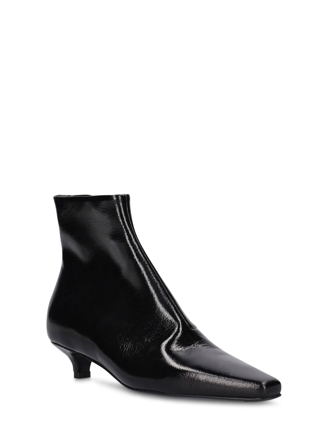 Shop Totême 35mm The Slim Leather Ankle Boots In 블랙
