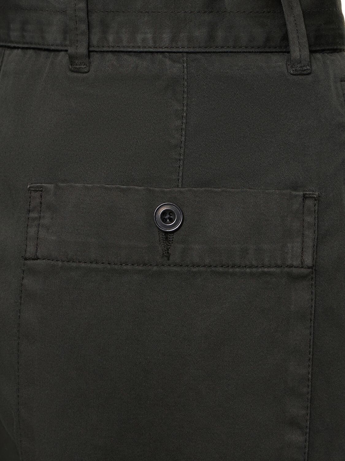 Shop Lemaire Pleated Cotton Military Pants In Midnight Green