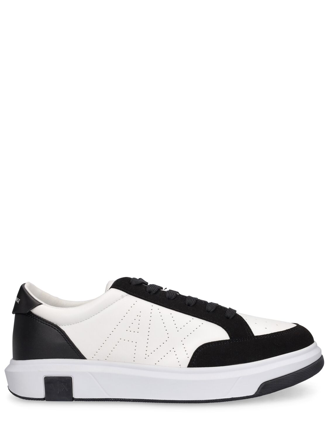 Armani Exchange Official Store Sneakers In White,black