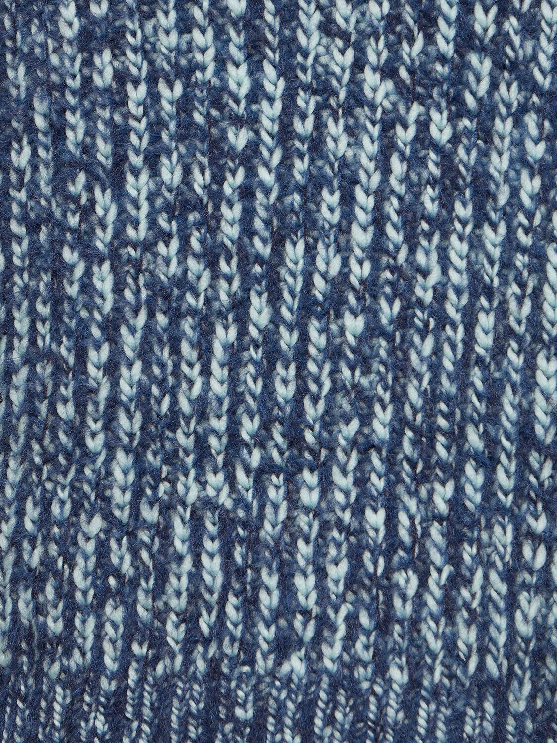粗线针织毛衣