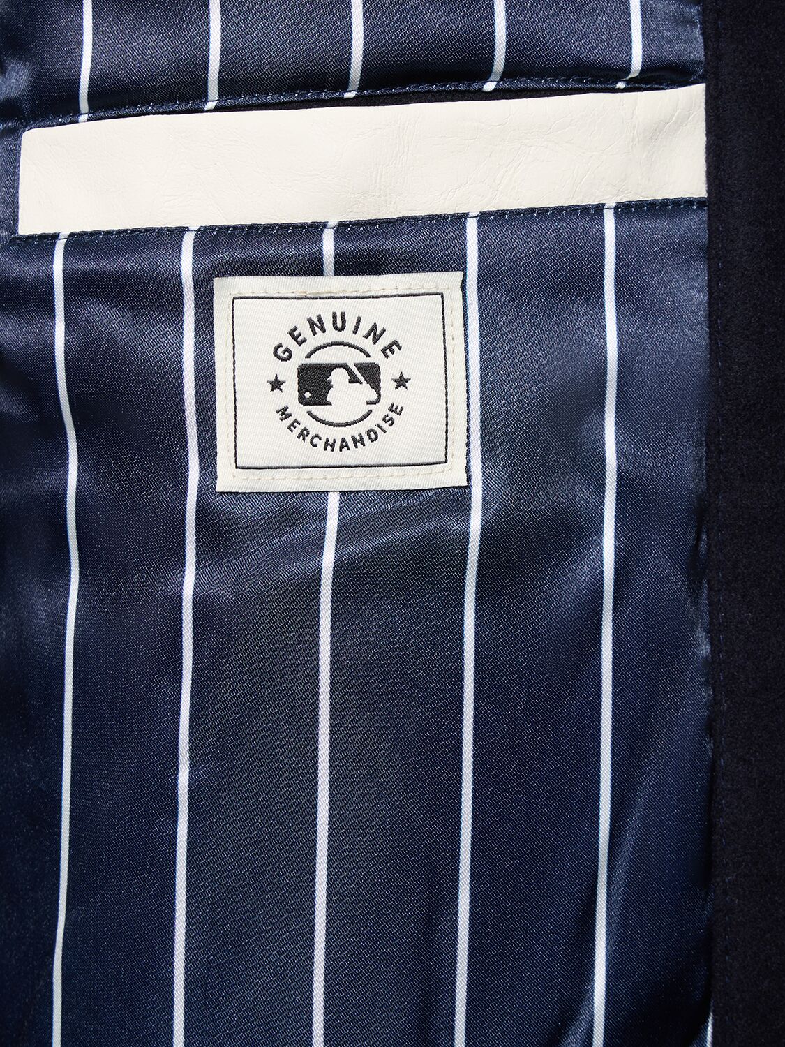 Shop New Era Mlb Lifestyle Ny Yankees Varsity Jacket In Blue,white
