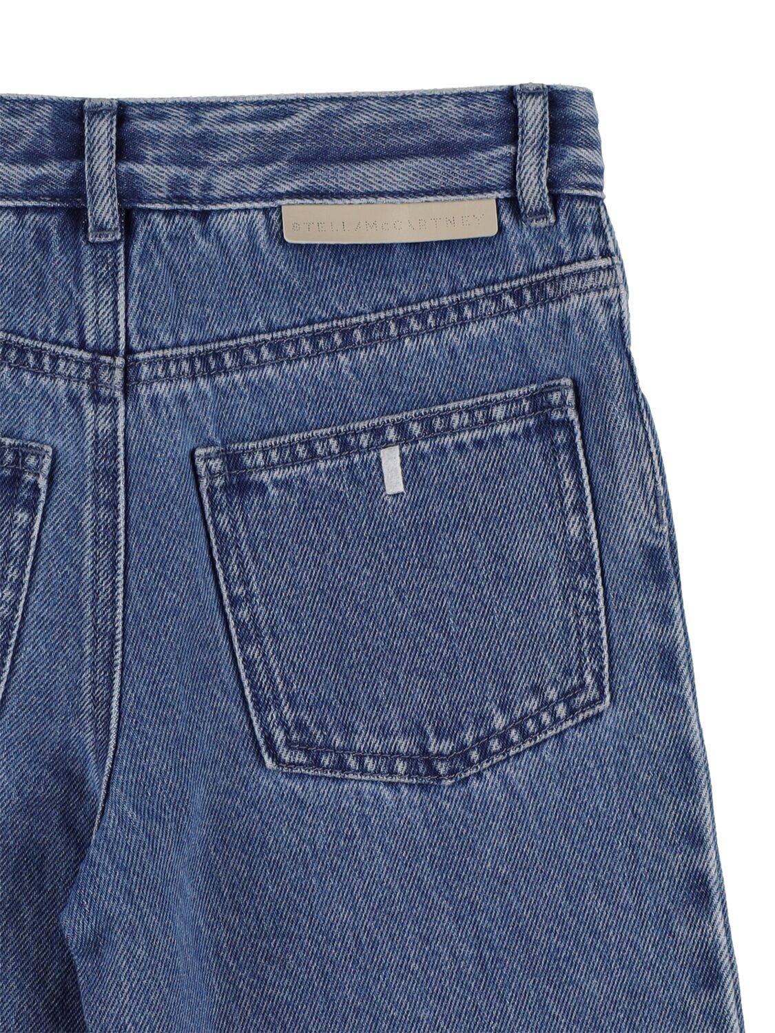 Shop Stella Mccartney Organic Cotton Light Denim Shorts In Blau