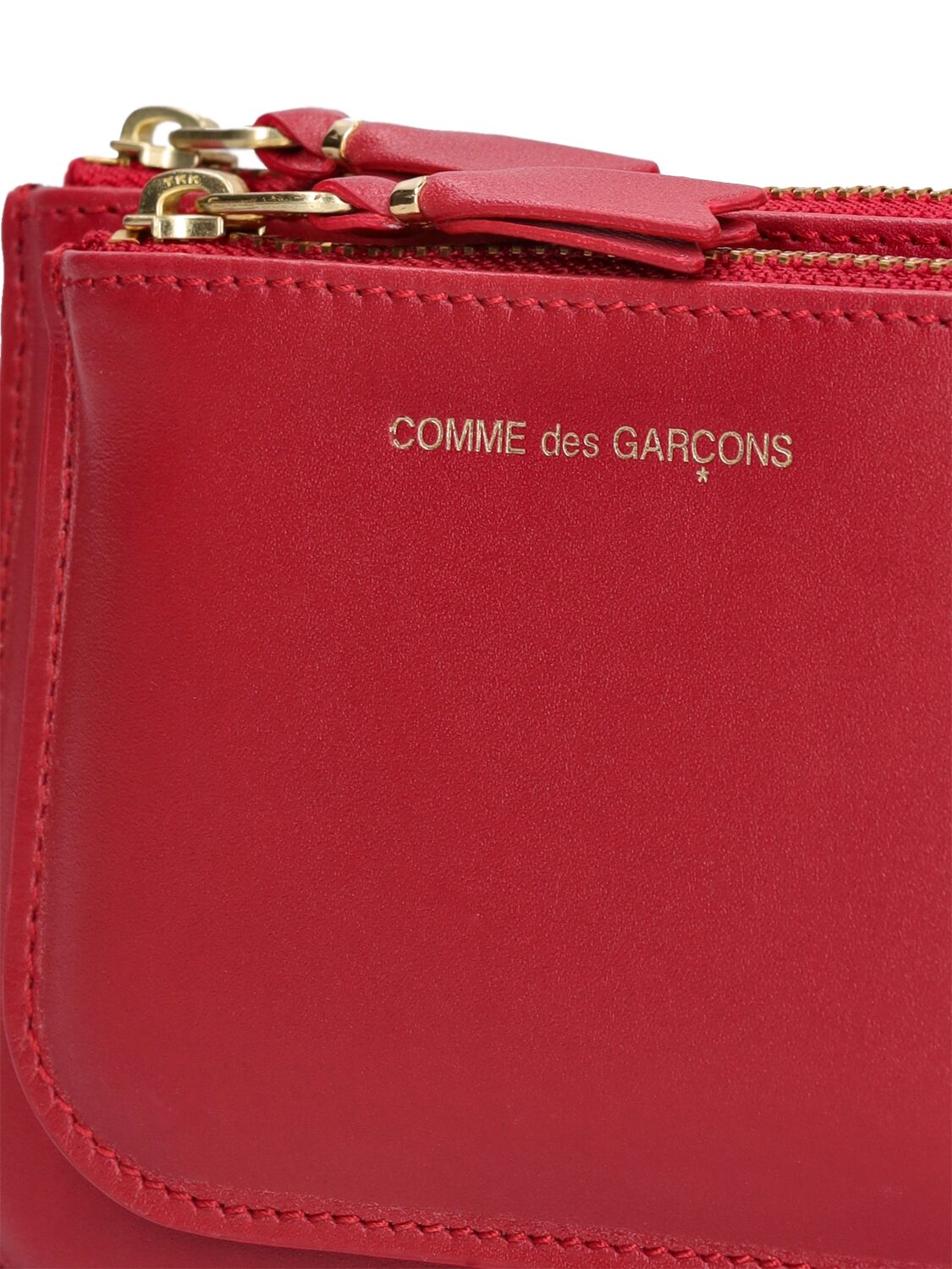 Shop Comme Des Garçons Outside Pocket Wallet In Red