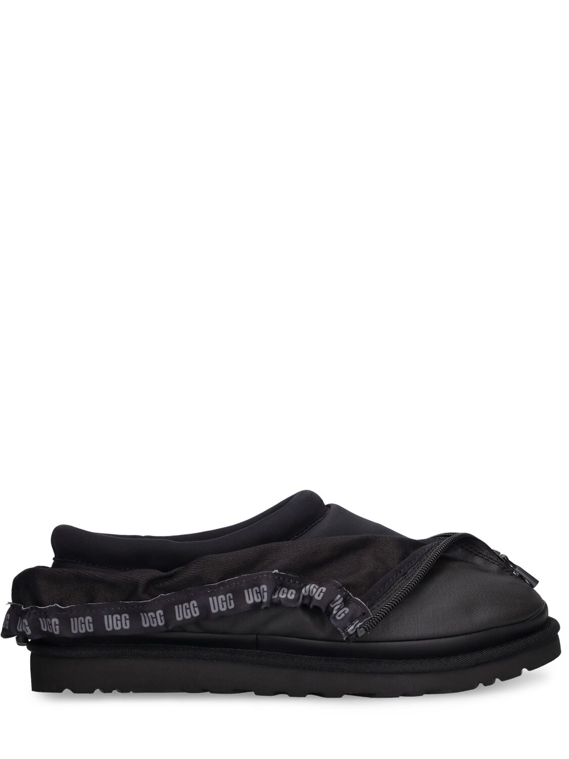 Ugg Tasman Shroud涂层帆布乐福鞋 In Black