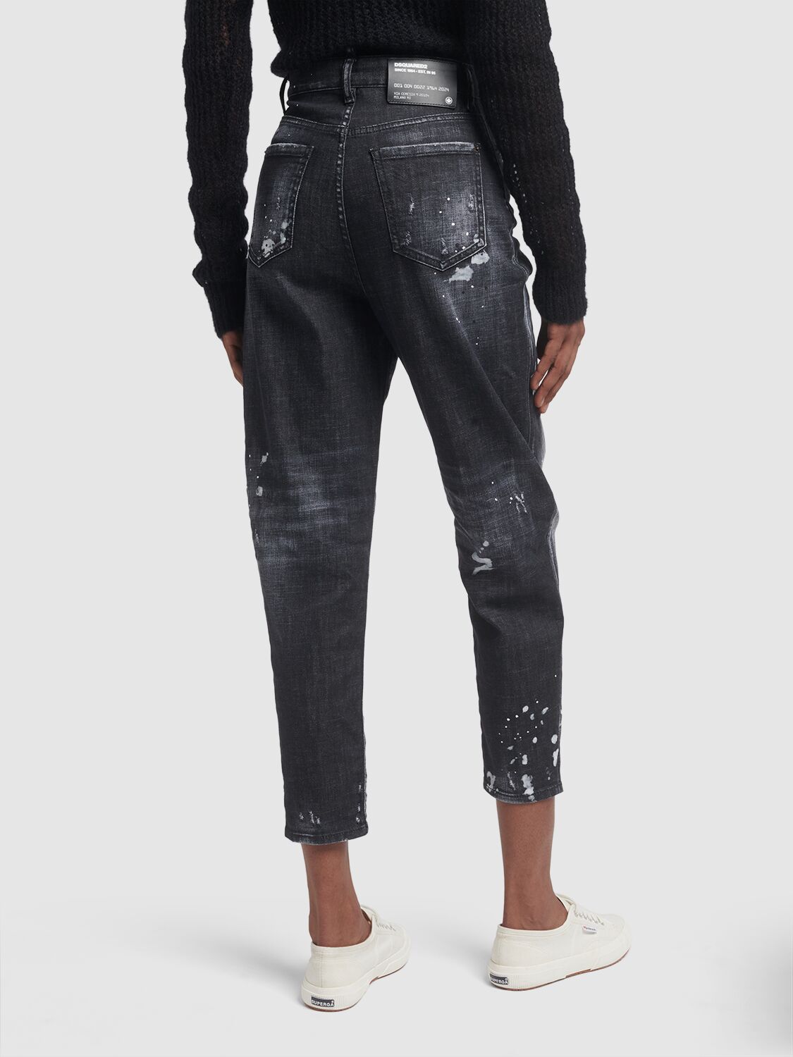 Shop Dsquared2 80s High Rise Distressed Cropped Jeans In Black