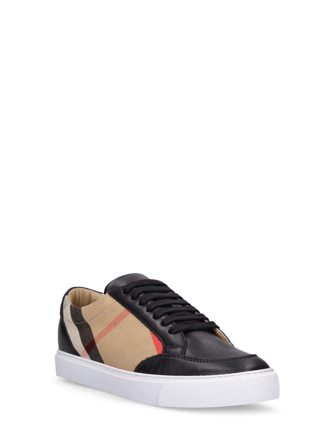 Shop Burberry Lf New Salmond Leather Sneakers In Schwarz,multi