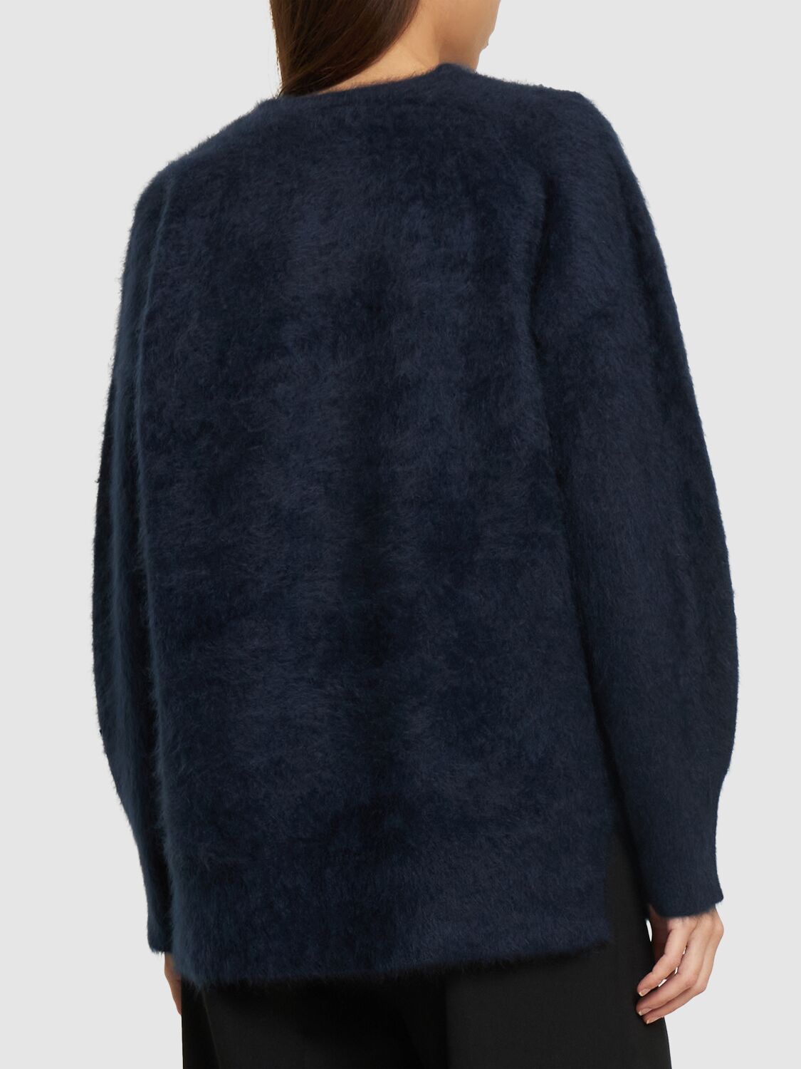 Shop Guest In Residence Grizzly V Neck Cashmere Sweater In Blue