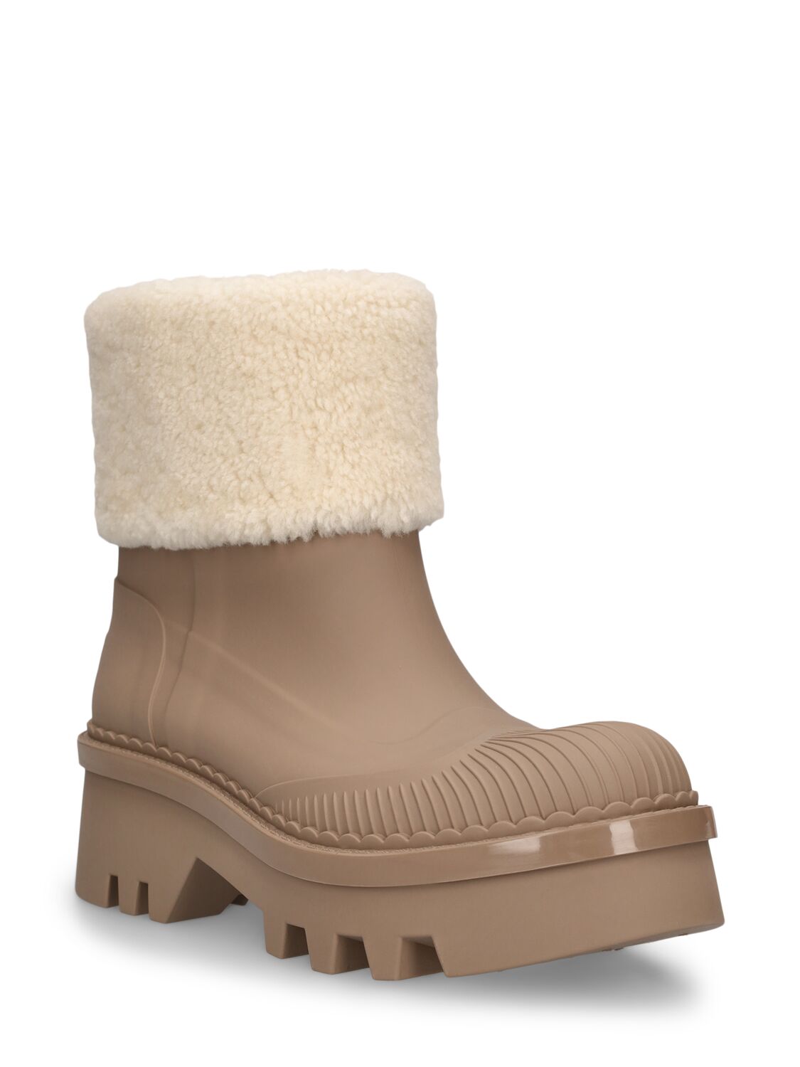 Shop Chloé 40mm Raina Rubber & Shearling Boots In Beige