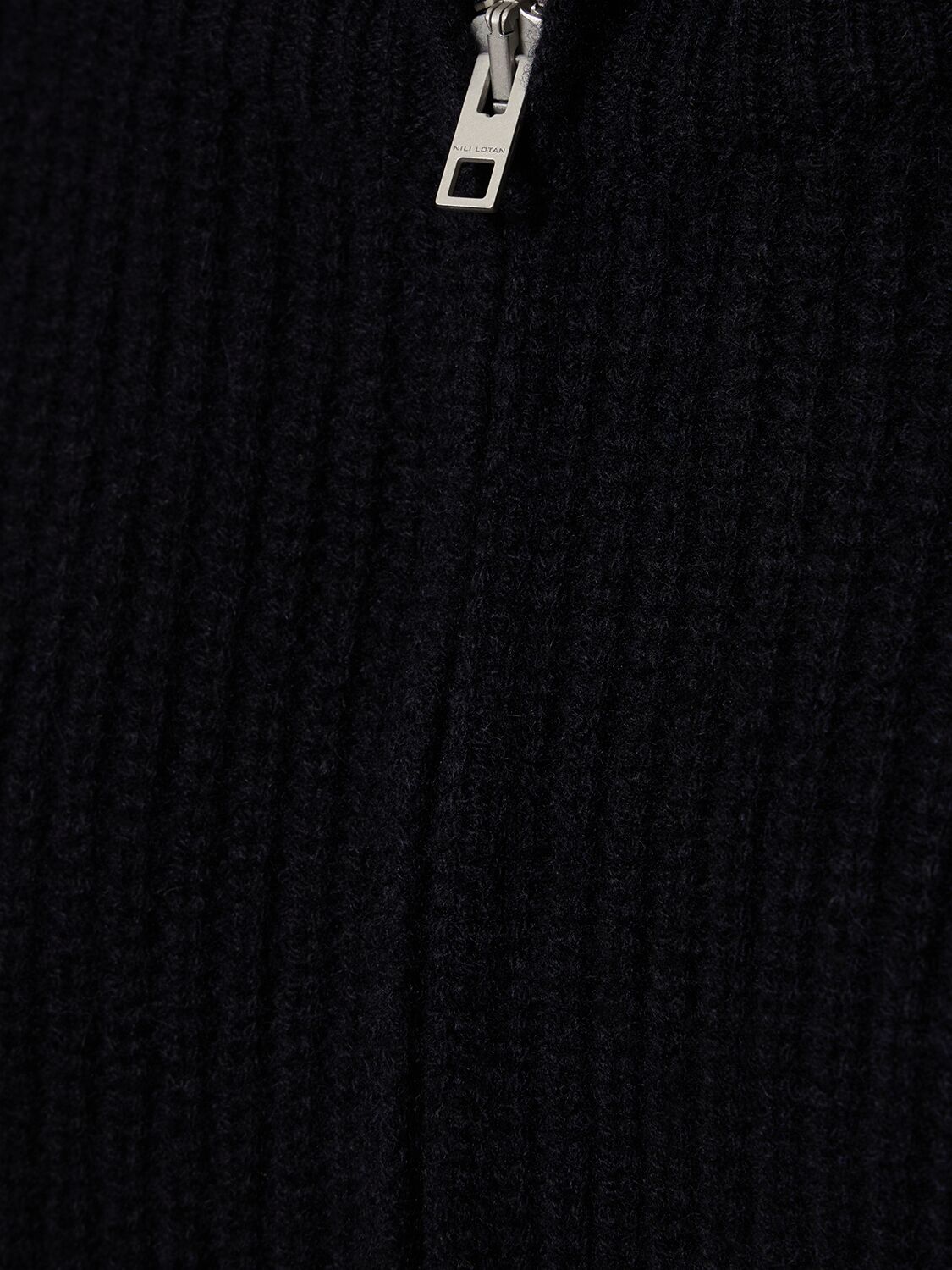 Shop Nili Lotan Garza Half Zip Cashmere Sweater In 블루
