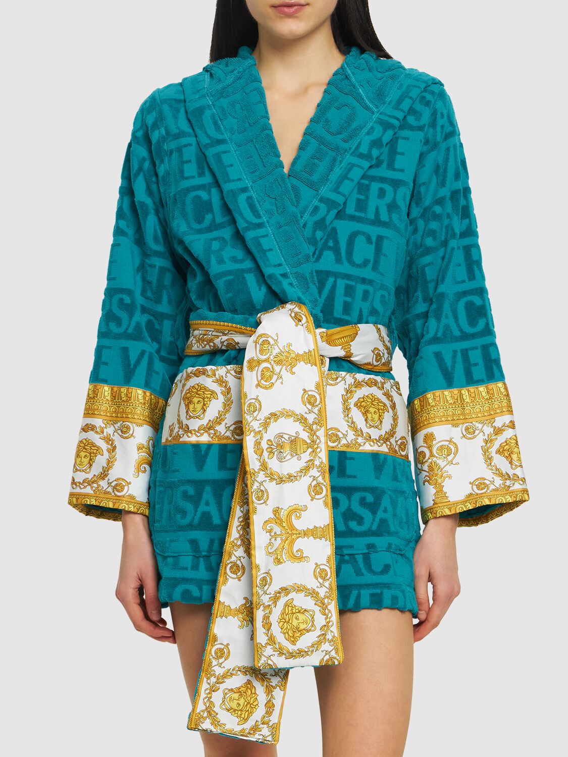 VERSACE