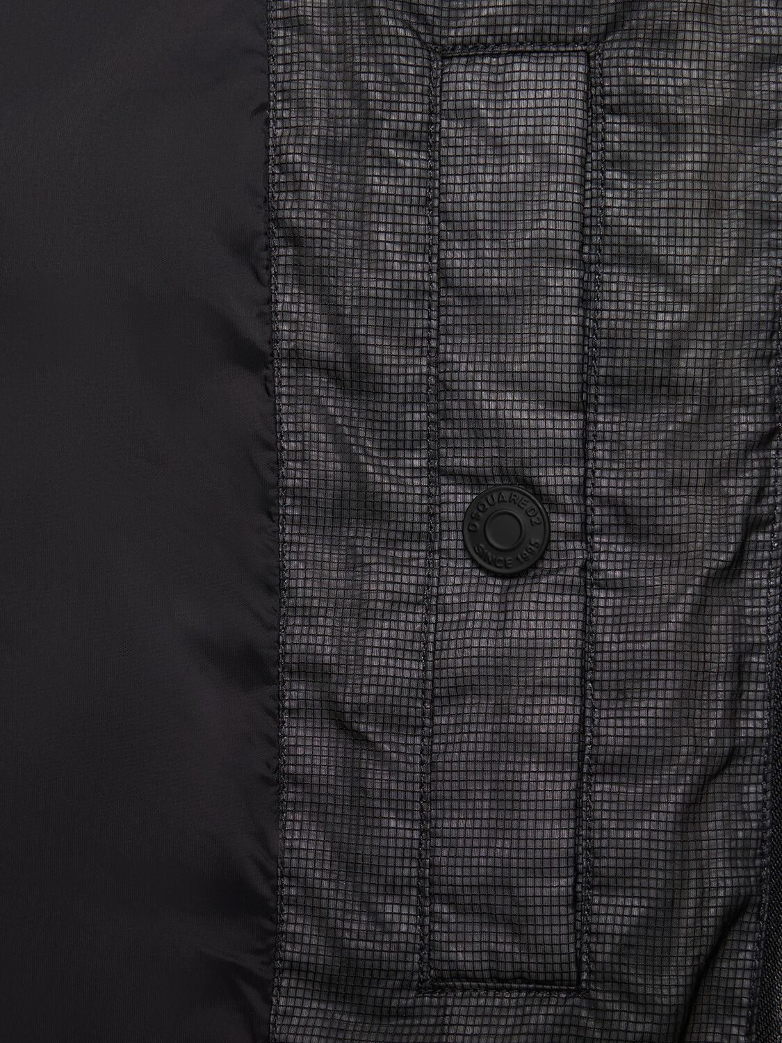 Shop Dsquared2 Classic Logo Nylon Puffer Vest In Black