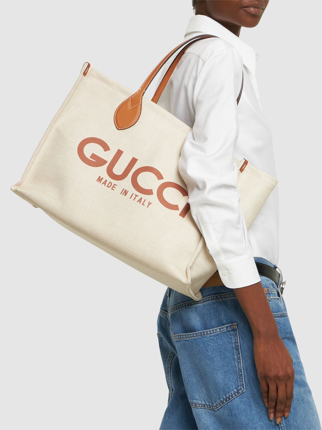 Shop Gucci Canvas Tote Bag W/  Print In White,brown