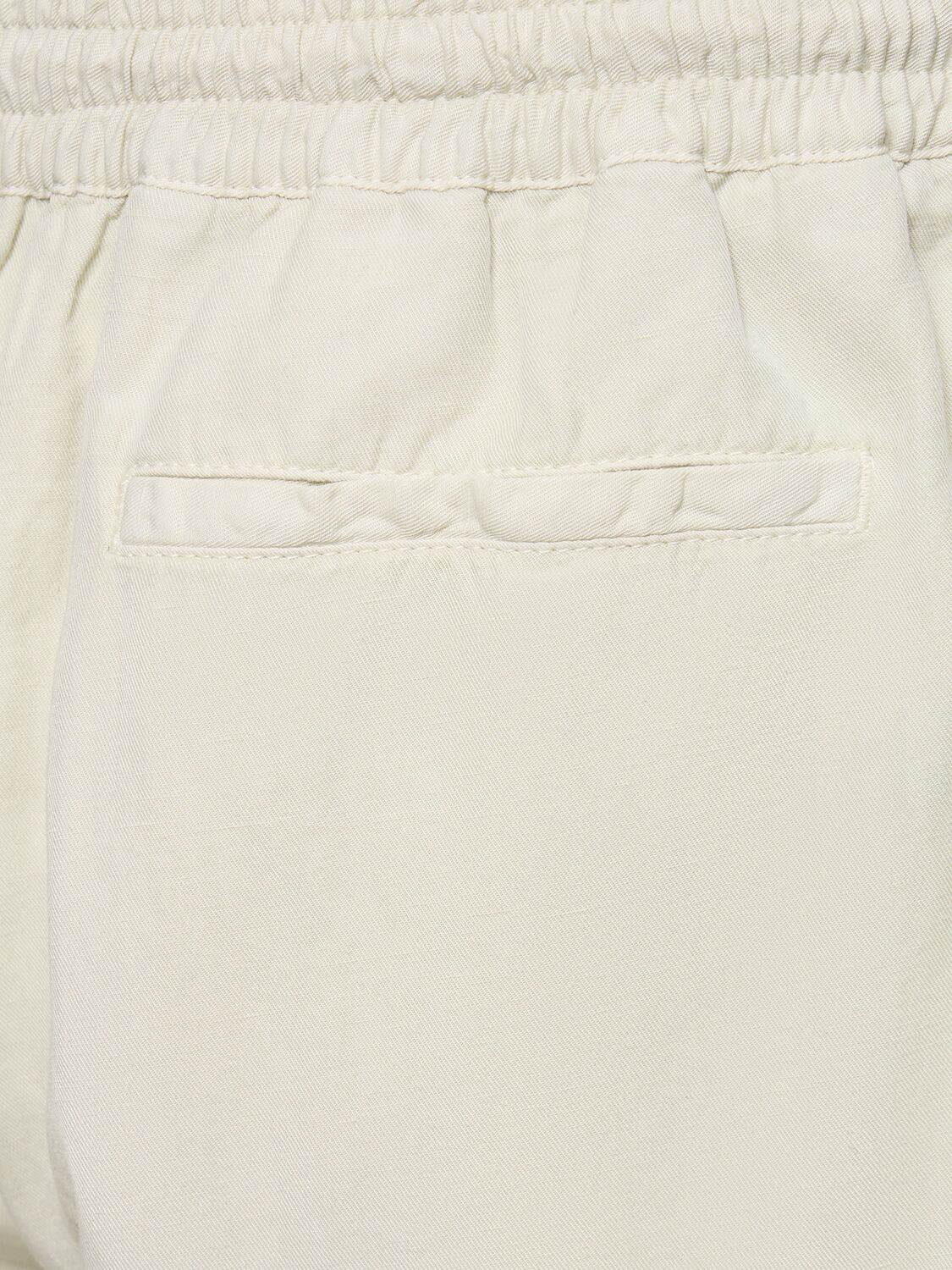 Shop Pt Torino Lyocell Blend Jogger Shorts In Panna