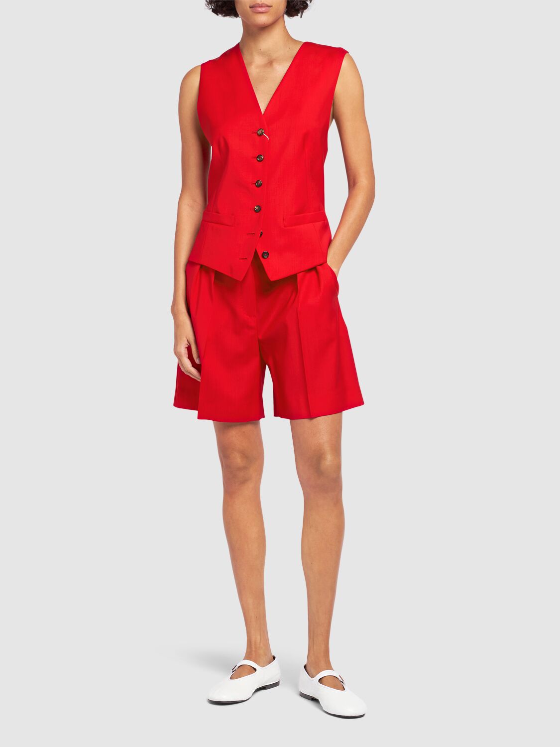 Shop Max Mara Jessica Pleated Wool Shorts In Red