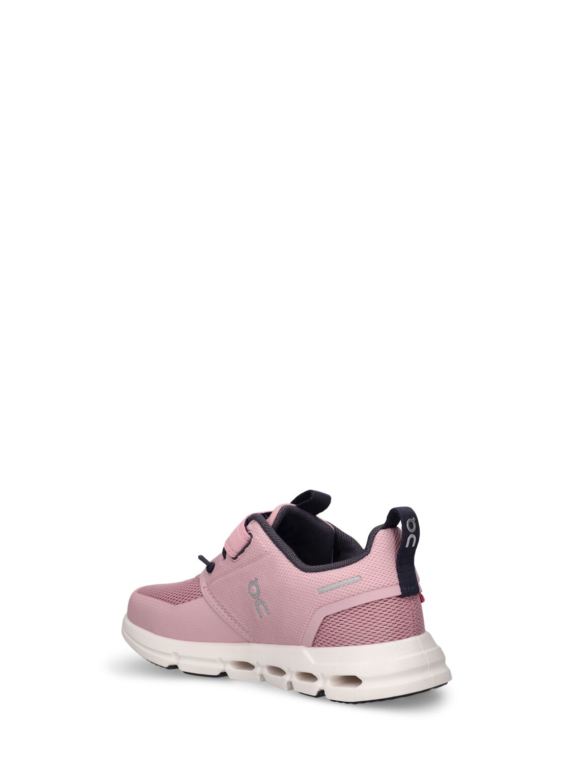 ON CLOUD PLAY RUNNING SNEAKERS 