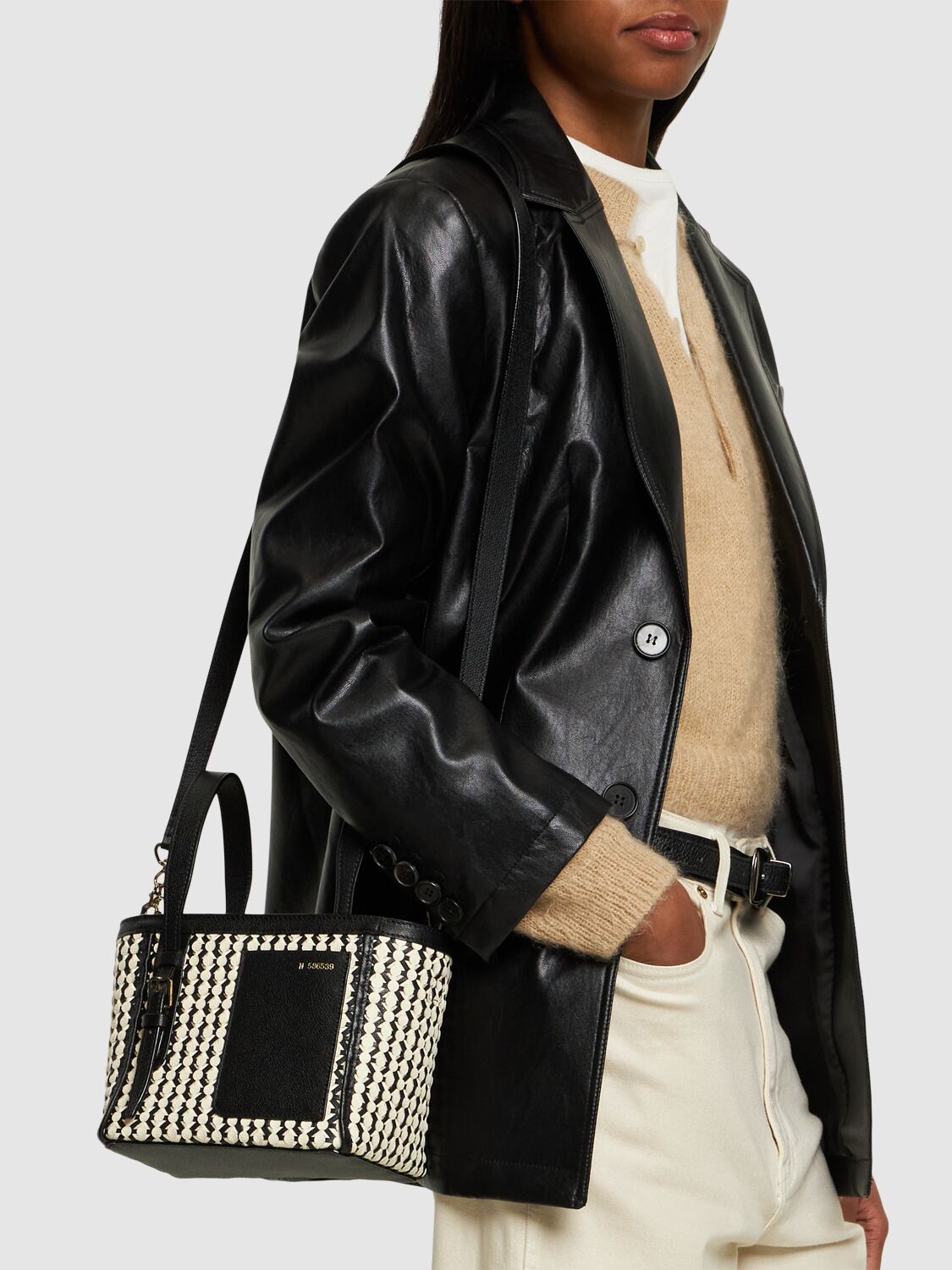 Valextra Mini Bucket Leather Top Handle Bag In Pergamena,nero