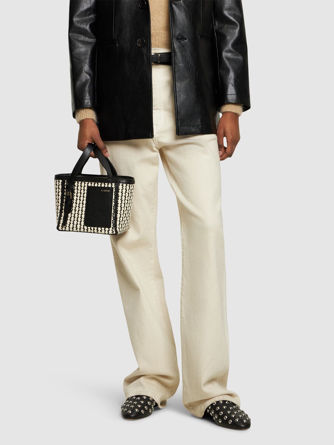 Valextra Mini Bucket Leather Top Handle Bag In Pergamena,nero