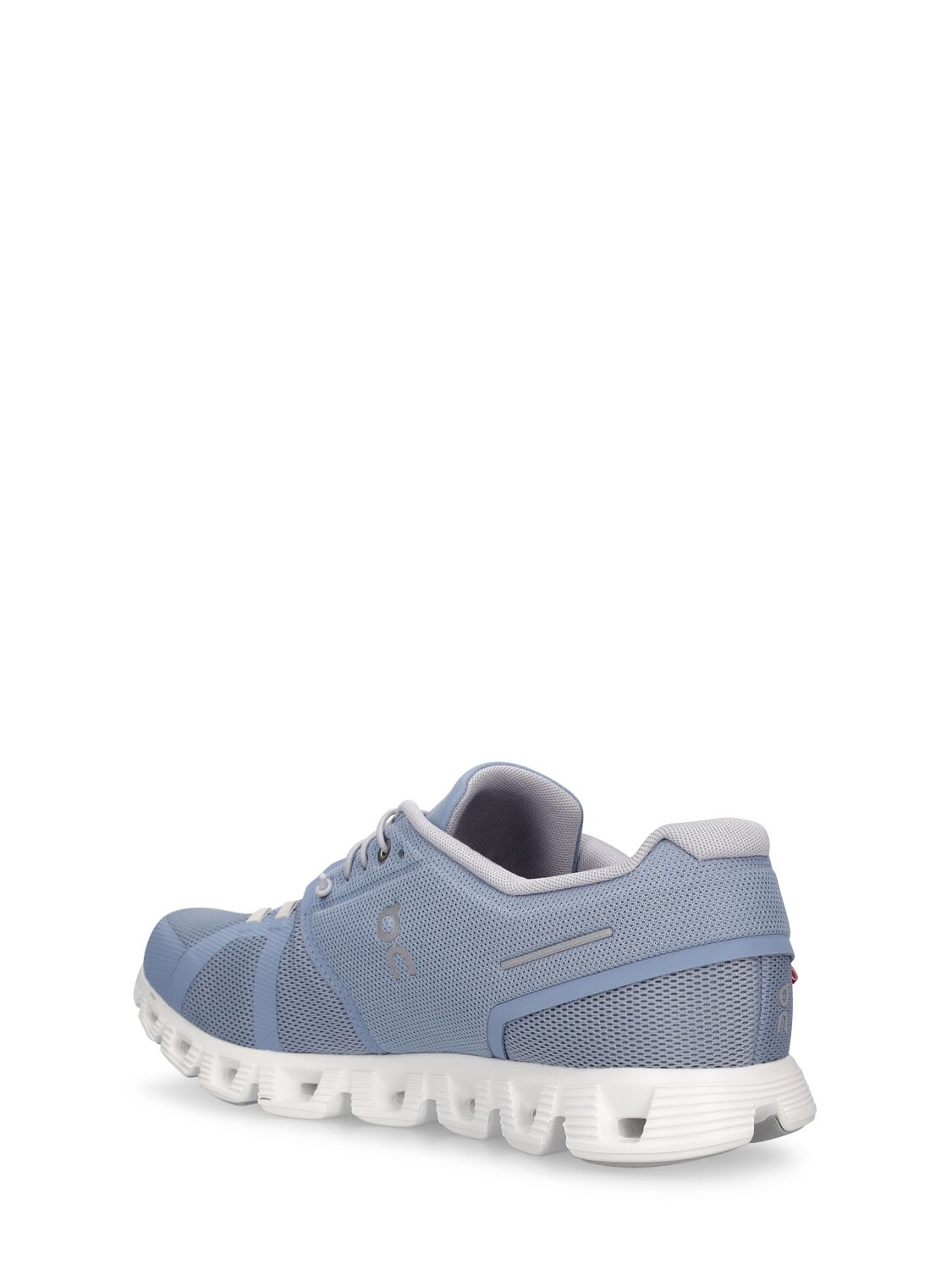 Shop On Cloud 5 Sneakers In Chambray,white