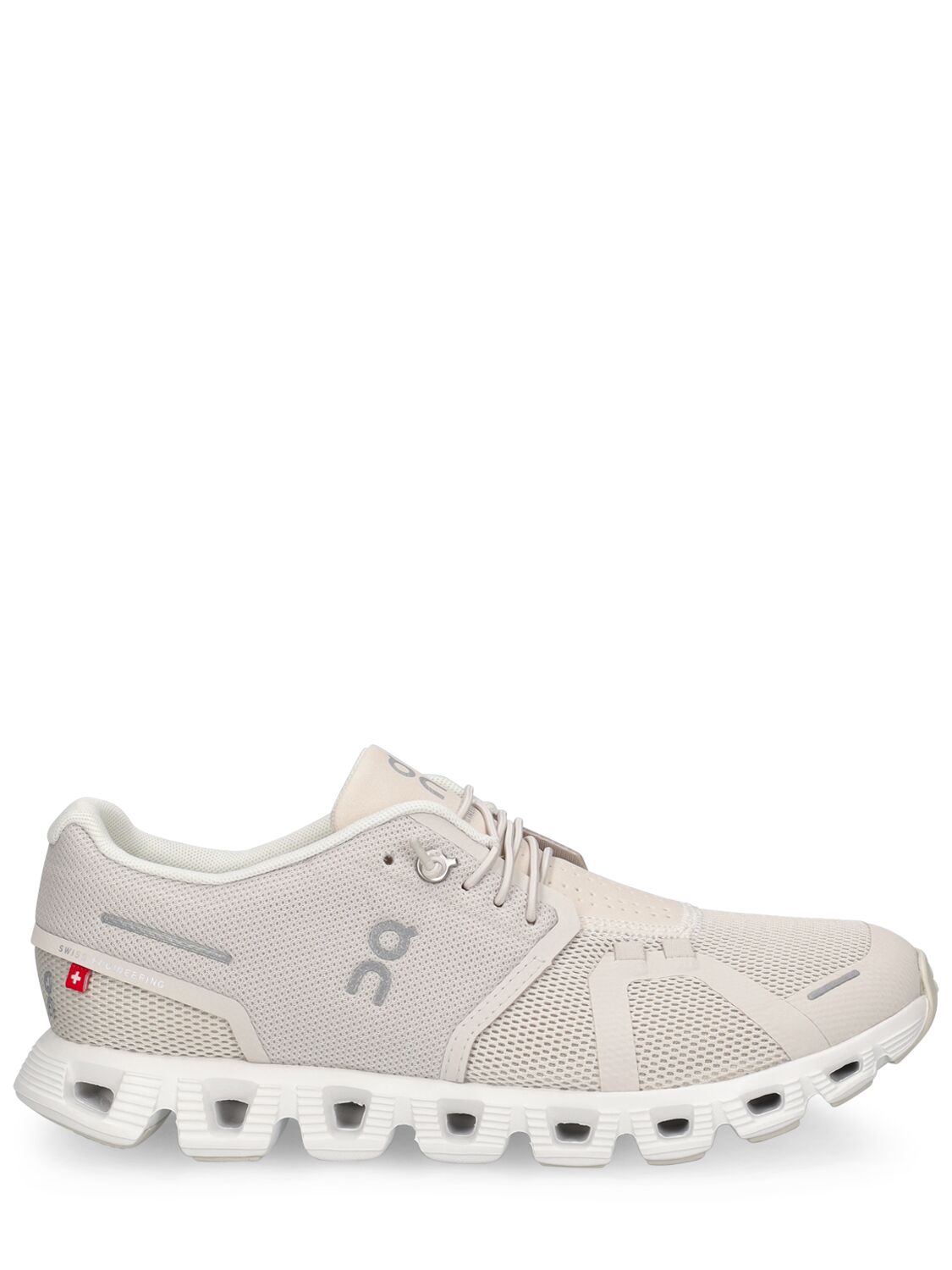 On Cloud 5 Sneakers In Pearl,white