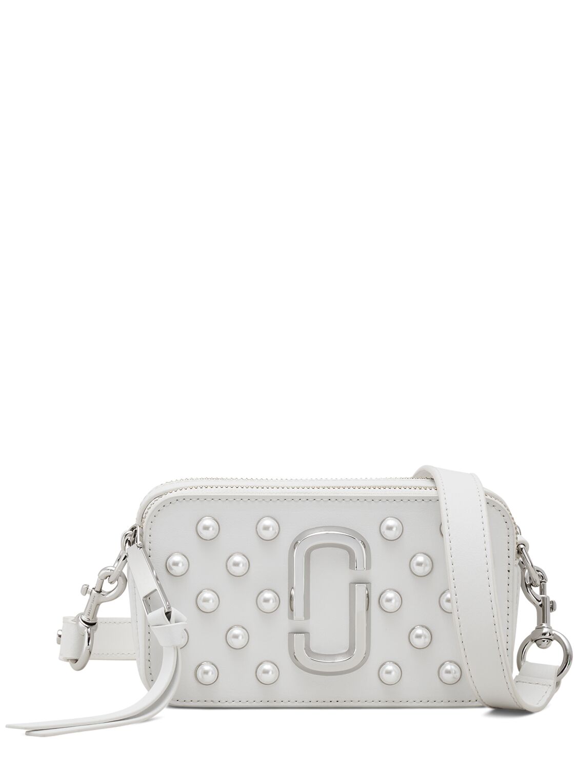 Shop Marc Jacobs The Pearl Snapshot Leather Bag In White