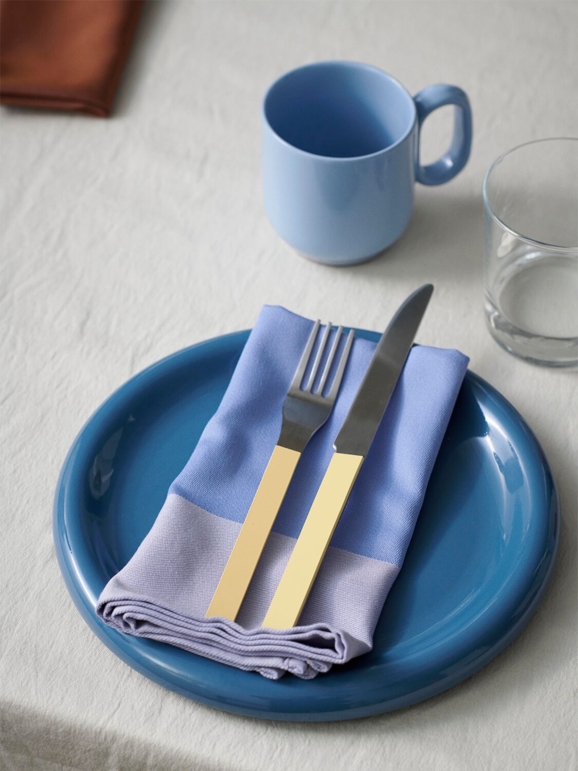 HAY SET OF 2 BARRO PLATES 