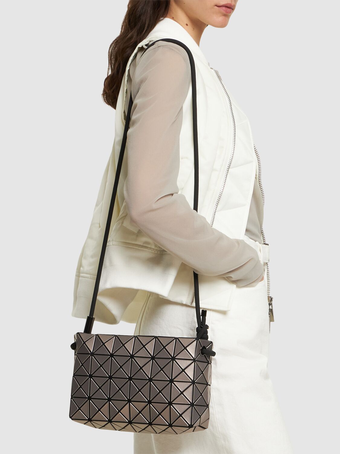 Loop Metallic Shoulder Bag