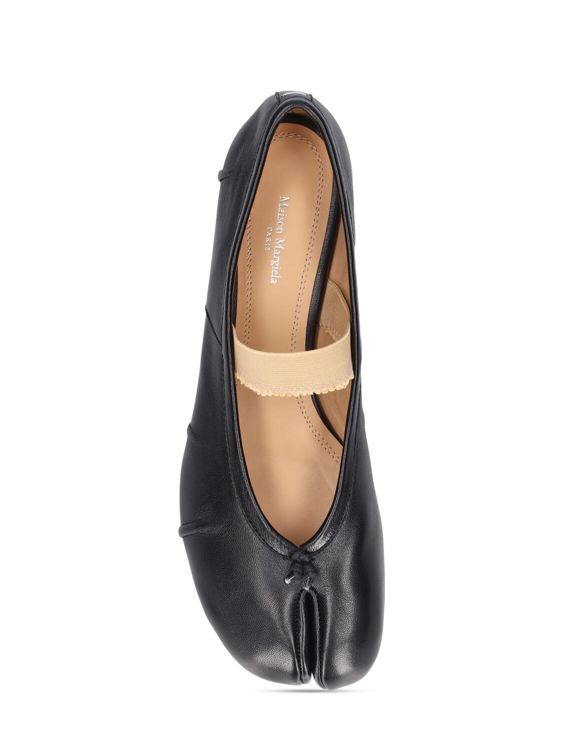 Shop Maison Margiela 10mm Tabi Leather Ballerina Flats In 黑色,裸色