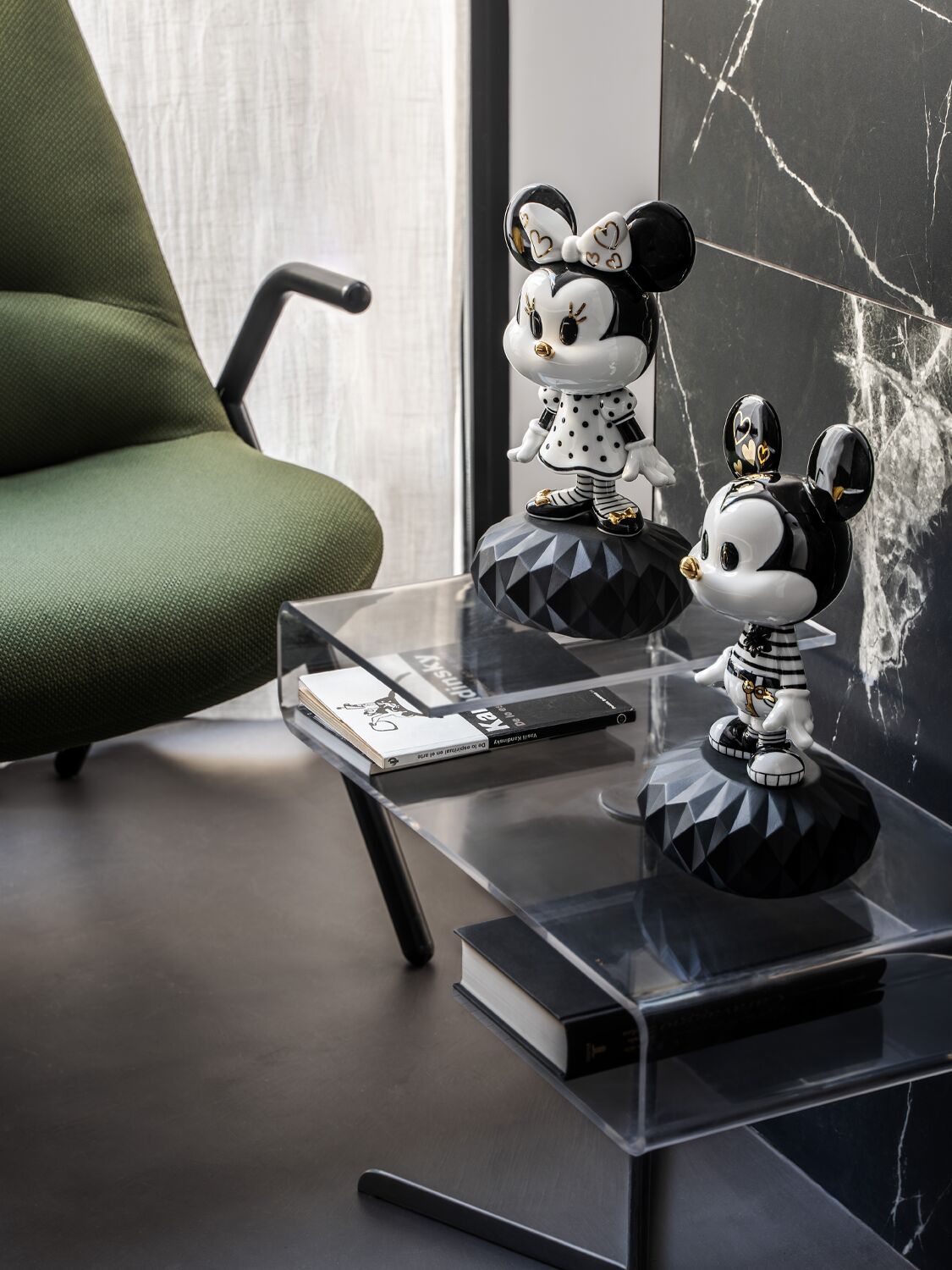 LLADRÒ MICKEY SCULPTURE 